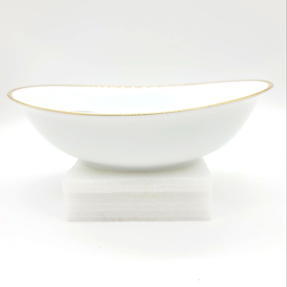 Vintage Princess House Princess Heritage Vegetable Serving Bowl  Oval Gold Rim - Picture 2 of 5